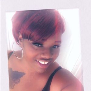 Meet your Posher, Danisha